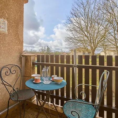 T1 Bis 2 Personnes Proche Uby, Animaux Admis, Parking, Wifi Apartment